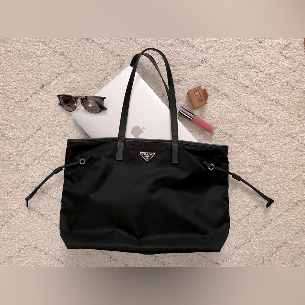 Prada Tote Bag 🖤